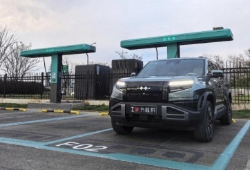 'Choáng váng' với tốc độ xây trạm sạc nhanh của BYD: Cán mốc 5.000 trạm chỉ sau 27 ngày