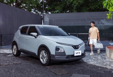 Doanh số tăng phi mã, VinFast VF 5 áp đảo toàn bộ phân khúc A-SUV trong tháng 3/2026