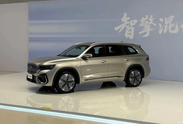 Cận cảnh Geely Monjaro i-HEV 'ăn xăng' chỉ 4,75 lít/100 km: Liệu có cơ hội về Việt Nam?