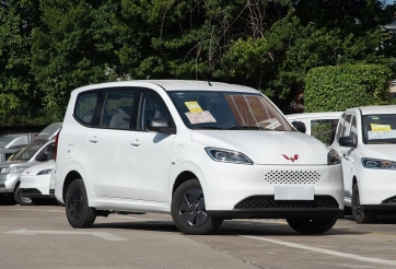 Đại lý báo nhận cọc Wuling HG7 tại Việt Nam: MPV điện với tầm vận hành 300 km/sạc, dự giao xe vào tháng 6