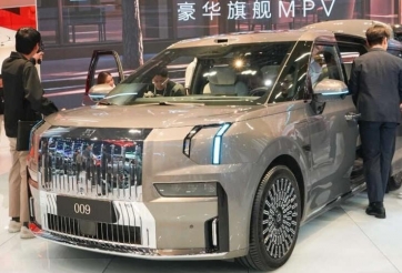 Xem trước MPV Zeekr 009 sắp về Việt Nam: Nội thất sang xịn, chạy tối đa 740 km/sạc