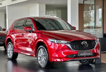 Mazda CX-5 vượt mặt VinFast VF 7, trở lại ngôi đầu SUV hạng C tháng 4/2026