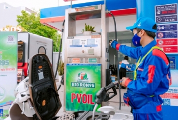 Giá xăng dầu hôm nay 27/5: Tăng vọt