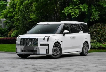 Đại lý báo nhận cọc MPV điện Zeekr 009: Giá dự kiến 4,2 tỷ đồng, có thể giao xe cuối năm nay