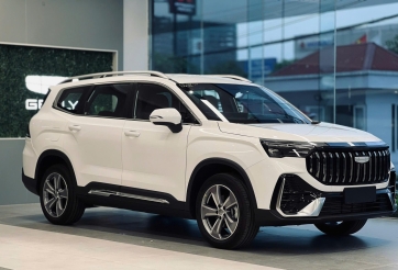 Bộ đôi SUV mới của Geely chốt ngày ra mắt khách Việt: Okavango lần đầu xuất hiện, Coolray 'lột xác' toàn diện