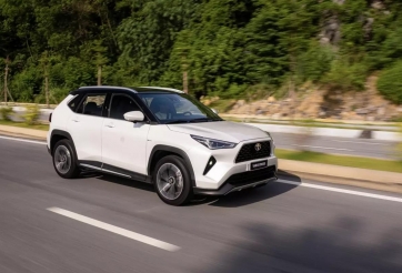 TOP 10 xe xăng/dầu bán chạy nhất Việt Nam tháng 5/2026: Toyota Yaris Cross trở lại đỉnh bảng