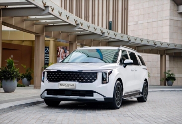 Kia Carnival Hybrid có thêm bản Luxury 8 chỗ: Giá ưu đãi từ 1,379 tỷ đồng, 'ăn xăng' 4,8 lít/100 km