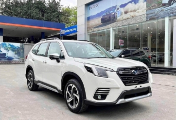 Subaru Forester tiếp tục được giảm giá 'khủng', mức khởi điểm xuống dưới 800 triệu đồng