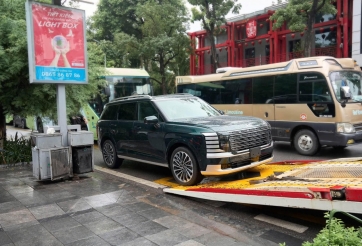 Hyundai Palisade Hybrid thế hệ mới bất ngờ lộ diện trên đường phố Việt