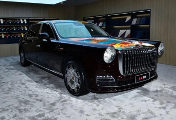 Giới thượng lưu Trung Quốc mua xe Hongqi nhiều hơn Rolls-Royce