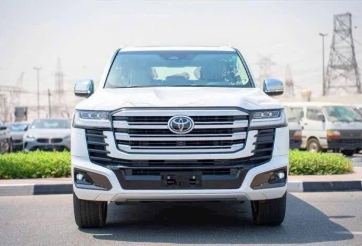 Toyota Land Cruiser hybrid có thể về Việt Nam trong tháng 9, giá dự kiến từ 4,6 tỷ đồng?