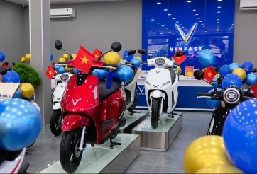 Cục diện thị trường xe máy Việt Nam đổi khác: VinFast vươn lên vị trí thứ hai, xe điện chiếm gần 28%
