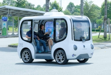 Xe buýt tự hành, robotaxi sắp được thử nghiệm có kiểm soát ở Hà Nội