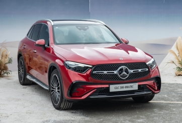 Mercedes-Benz GLC 300 giảm giá mạnh tại đại lý, khách mua có thể tiết kiệm hơn 600 triệu đồng