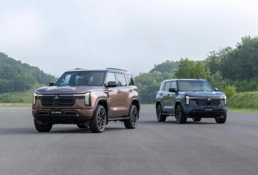 Mitsubishi Pajero thế hệ mới chốt giá rẻ hơn Toyota Land Cruiser Prado