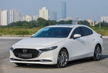 Sedan cỡ C tiếp tục giảm doanh số, Mazda3 vẫn 'một mình một ngựa'
