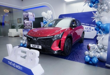 Phân khúc SUV hạng D tháng 8/2026: VinFast VF 8 gây bất ngờ lớn, Toyota Fortuner ngược dòng thị trường
