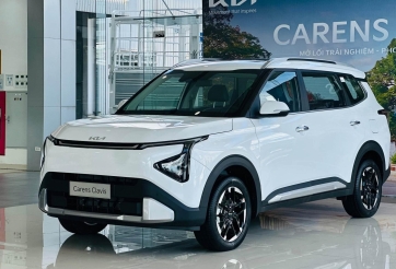 Cận cảnh Kia Carens Clavis vừa về đại lý Việt: Dự ra mắt cuối tháng 9, cạnh tranh Xpander, Veloz Cross