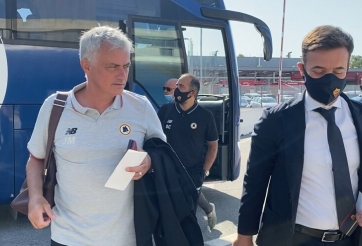 'Ghế nóng' tại Roma lung lay, Mourinho chính thức lên tiếng về việc trở lại Anh