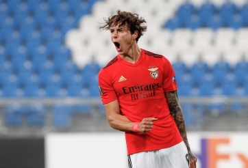 Siêu tiền đạo ghi 23 bàn trên 27 trận có giá trên trời, MU vẫn ‘xuống tiền’?