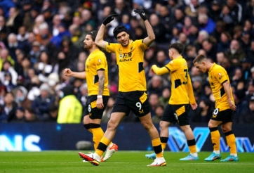 Kết quả bóng đá hôm nay 14/2: Tottenham thua sốc, Ngoại hạng Anh nảy lửa