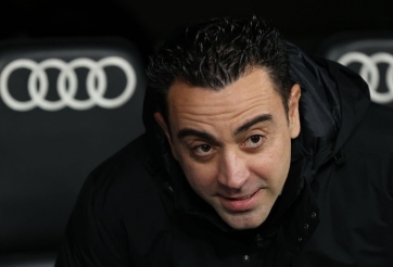 Xavi bỏ ngỏ việc gia nhập Ngoại hạng Anh, thừa nhận suýt thành học trò Sir Alex