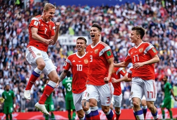 Nga có động thái bất ngờ, biến lệnh cấm của FIFA và UEFA thành 'trò hề'