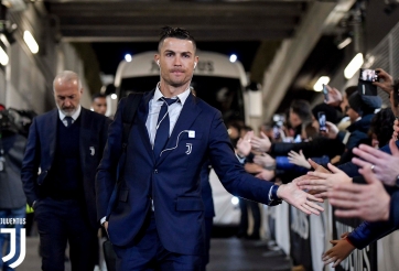 Chuyển nhượng MU 23/6: Ronaldo quay về 'bến cũ', vụ De Jong ngã ngũ?