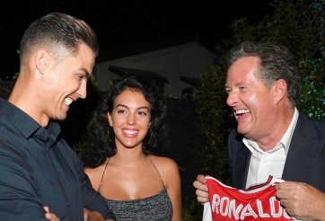 Thân cận tiết lộ tin mật, Ronaldo có bến đỗ 'ông lớn' Ngoại hạng Anh