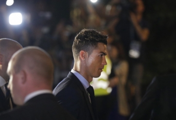 Chuyển nhượng MU 15/8: 'Tống khứ' Ronaldo, De Jong chốt bến đỗ đầy bất ngờ