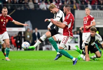 Hàng công bế tắc, Đức bị Hungary quật ngã ngay tại sân nhà