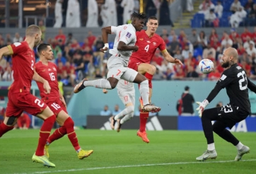 Trực tiếp Serbia 0-0 Thụy Sĩ: Cột dọc cứu thua hú vía