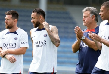 PSG rối như 'tơ vò' vì Lionel Messi