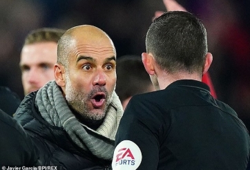 Pep Guardiola chỉ rõ tên 9 đội bóng 'đâm sau lưng' Man City