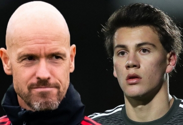 Vừa đá chính, 'Messi thời mới' đã bị HLV Ten Hag dằn mặt