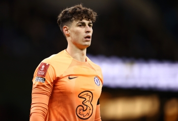 Phong độ phập phù, thủ thành đắt giá nhất thế giới bị thay thế bằng 'Neuer nước Pháp'