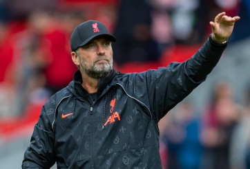 Đối mặt án sa thải, HLV Klopp tuyên bố xanh rờn trước đại chiến Chelsea