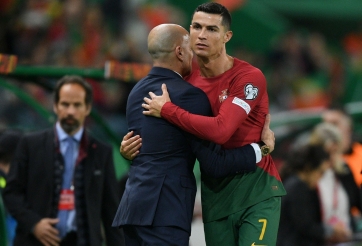 HLV ĐT Bồ Đào Nha cho lý do vẫn gọi Ronaldo dù đá World Cup dở tệ