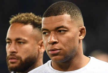 Phản ứng của Mbappe khi được Neymar dạy cho bài học về kỹ năng