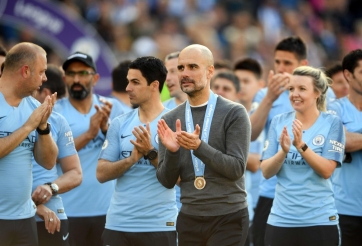 CHÍNH THỨC: Man City bán kèo trái đẳng cấp cho CLB siêu giàu
