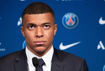 Nằm gai nếm mật, Mbappe tung đòn trả đũa đầu tiên với PSG