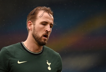 Không thể chờ đợi, Kane chấp nhận hy sinh để khoác áo 'gã khổng lồ'