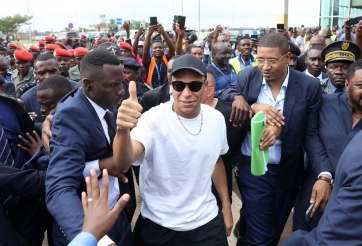 Không còn đường lui, Mbappe đồng ý sang 'gã khổng lồ' Ngoại hạng Anh