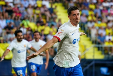 Rượt đuổi điên rồ 7 bàn thắng, Barca áp sát Real Madrid tại La Liga