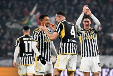 Juventus chiếm ngôi đầu Serie A sau trận thắng thuyết phục Napoli