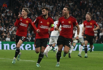 CHÍNH THỨC: Một mình sao MU đoạt 2 danh hiệu của Ngoại hạng Anh 2023