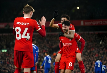 Liverpool nhấn chìm Chelsea trong trận cầu 5 bàn, giữ vững ngôi đầu Ngoại hạng Anh