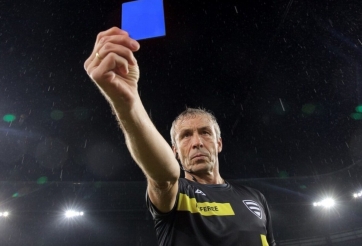 Ngôi sao đầu tiên lên tiếng về luật phạt thẻ xanh mới của FIFA