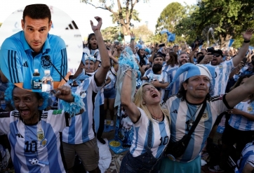 HLV Scaloni đem đến tin vui cho NHM ĐT Argentina