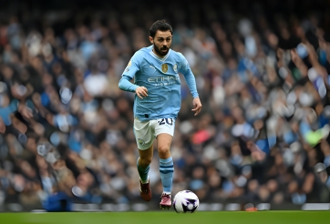 HÀI HƯỚC: Bernardo Silva 'lầy lội' khiến NHM không khỏi bật cười